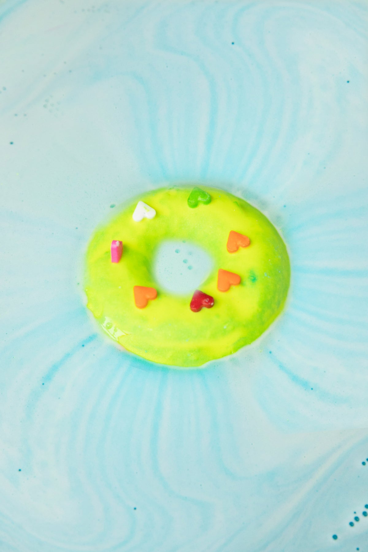 CACTUS & CHERRY BLOSSOM DONUT BATHBOMB